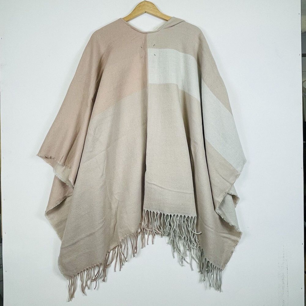 Soia & Kyo Champagne Blush Ruana Fringe Shawl Sweater Wrap Womens One Size‎ NEW - Picture 6 of 7